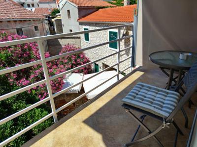 Guest House Adria 2 Primosten Exterior photo